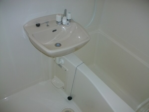 レオパレス嵯峨野の物件内観写真